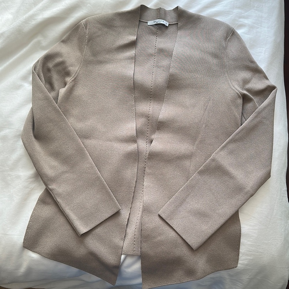 Woolf jardigan NWOT